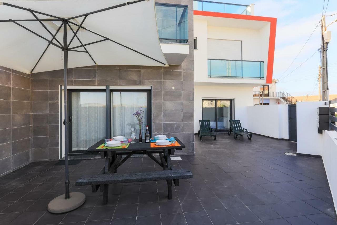 בליאל Vitamin Sea, The Terrace Apartment מראה חיצוני תמונה